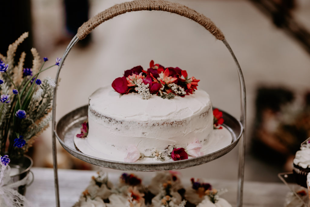 Wedding cake
